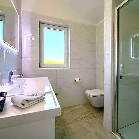 Vila Amarie Comfortable Vrbnik (Primorje-Gorski Kotar)